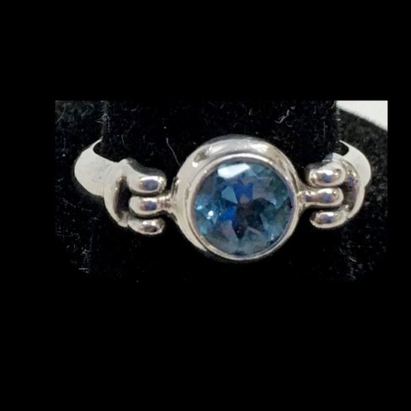 Sterling Silver Blue Spinel Solitaire Ring Sz 7.25 - Picture 2 of 7